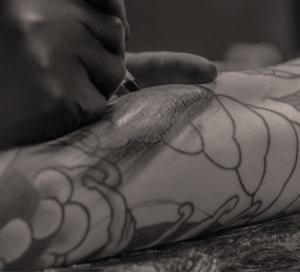 Mask group-2 Tetováló tetovál